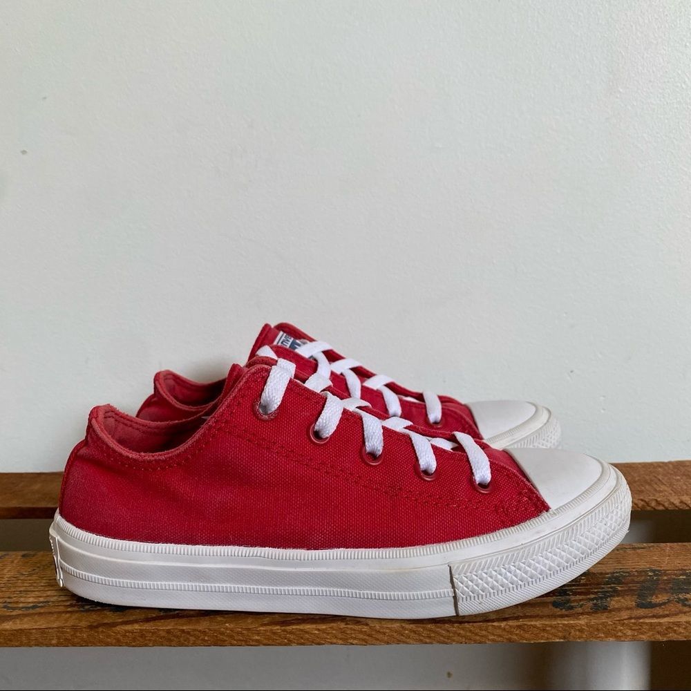 Converse Chuck Taylor All Star II Red Low Top Lace Up Sneaker Shoes Youth 1